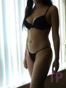 Toronto escort name: Haven | Age: 23 | Height: 5' 8" | Weight: 125lbs | Measurement: 34C-26-36 | Nationality: Caucasian | Hair-color: Blonde | Eye-color: Brown | Dress-size: 4 | Disability-friendly: Yes