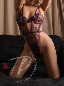 Toronto Escort name: Aileen | Service location: Toronto & Greater Area | Age: 30 | Height: 5' 2" | Weight: 110lbs | Measurement: 34C-24-36 | Nationality: Asian | Hair-color: Brown | Eye-color: Brown | Dress-size: Small | Disability-friendly: Yes